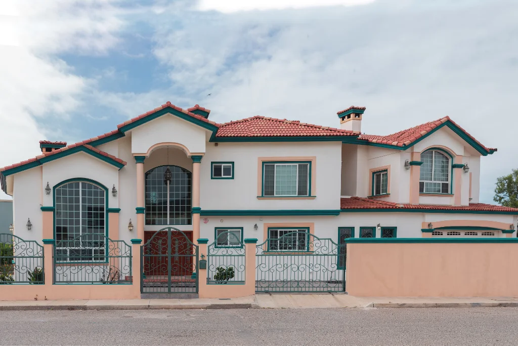 Plot Plot in Sector 66